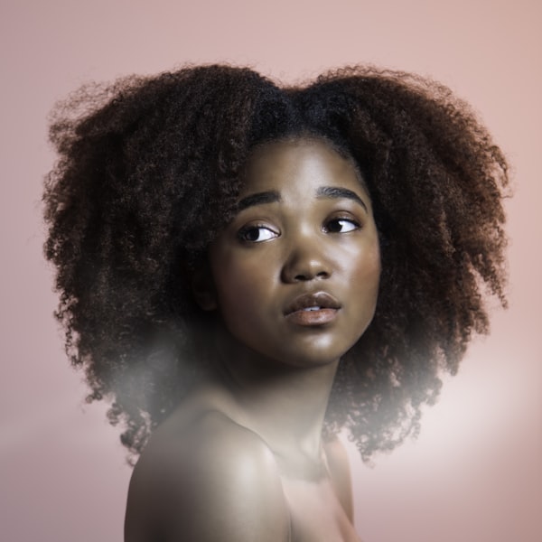 A client with natural hair